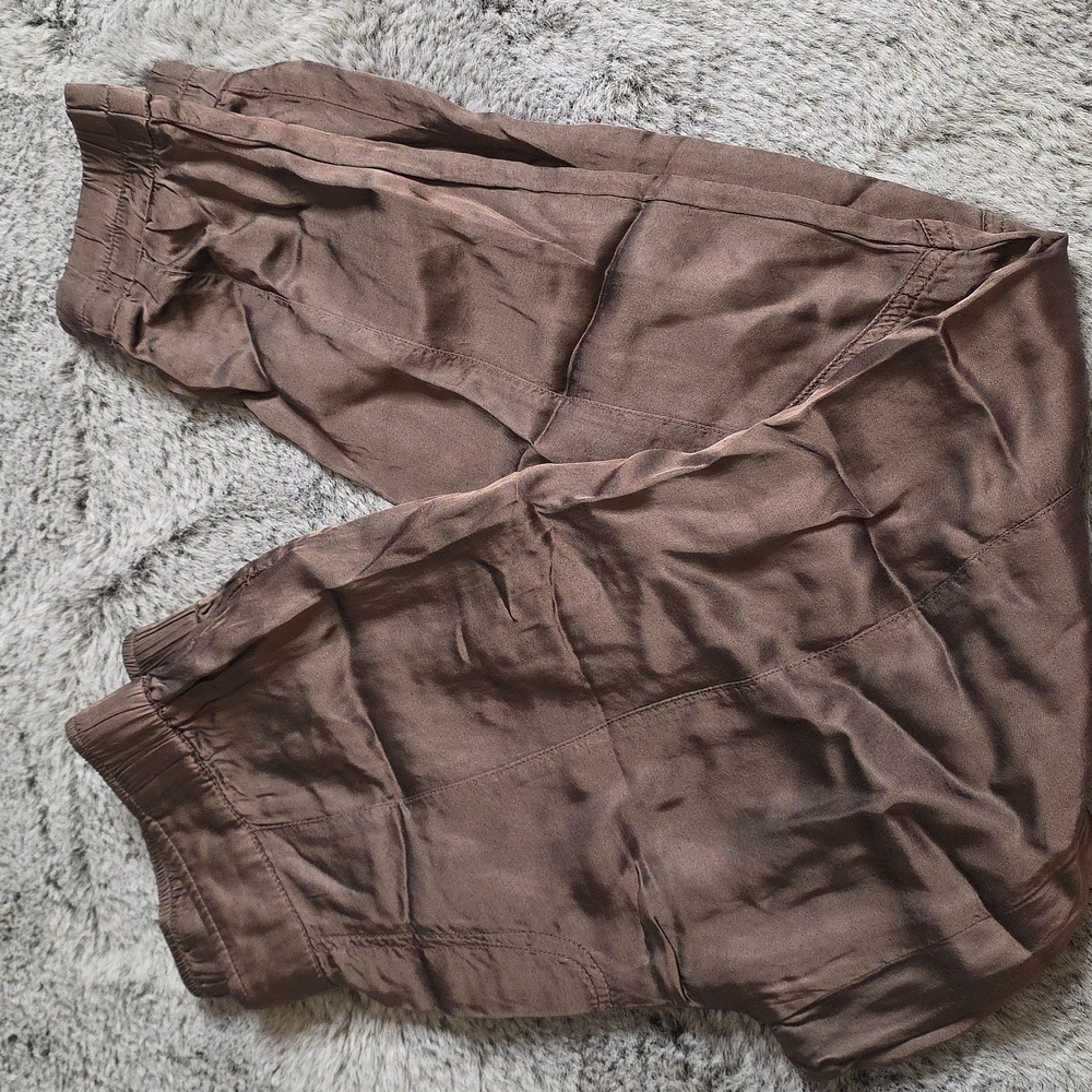Young Fabulous & Broke Silky Pull-on lightweight jogger Pockets  Size S